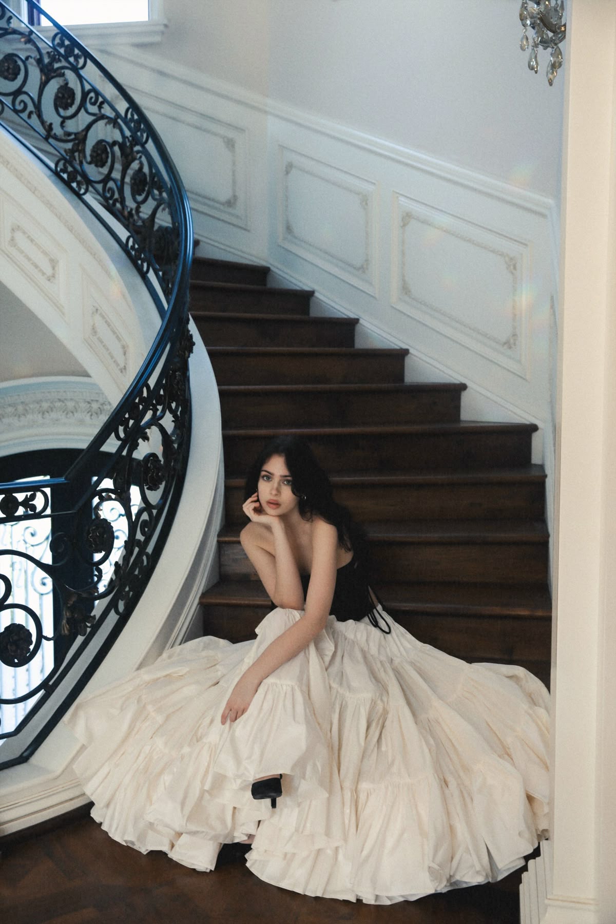 Unleashing Personal Style: High-End Portrait Photoshoot Packages in Vietnam
