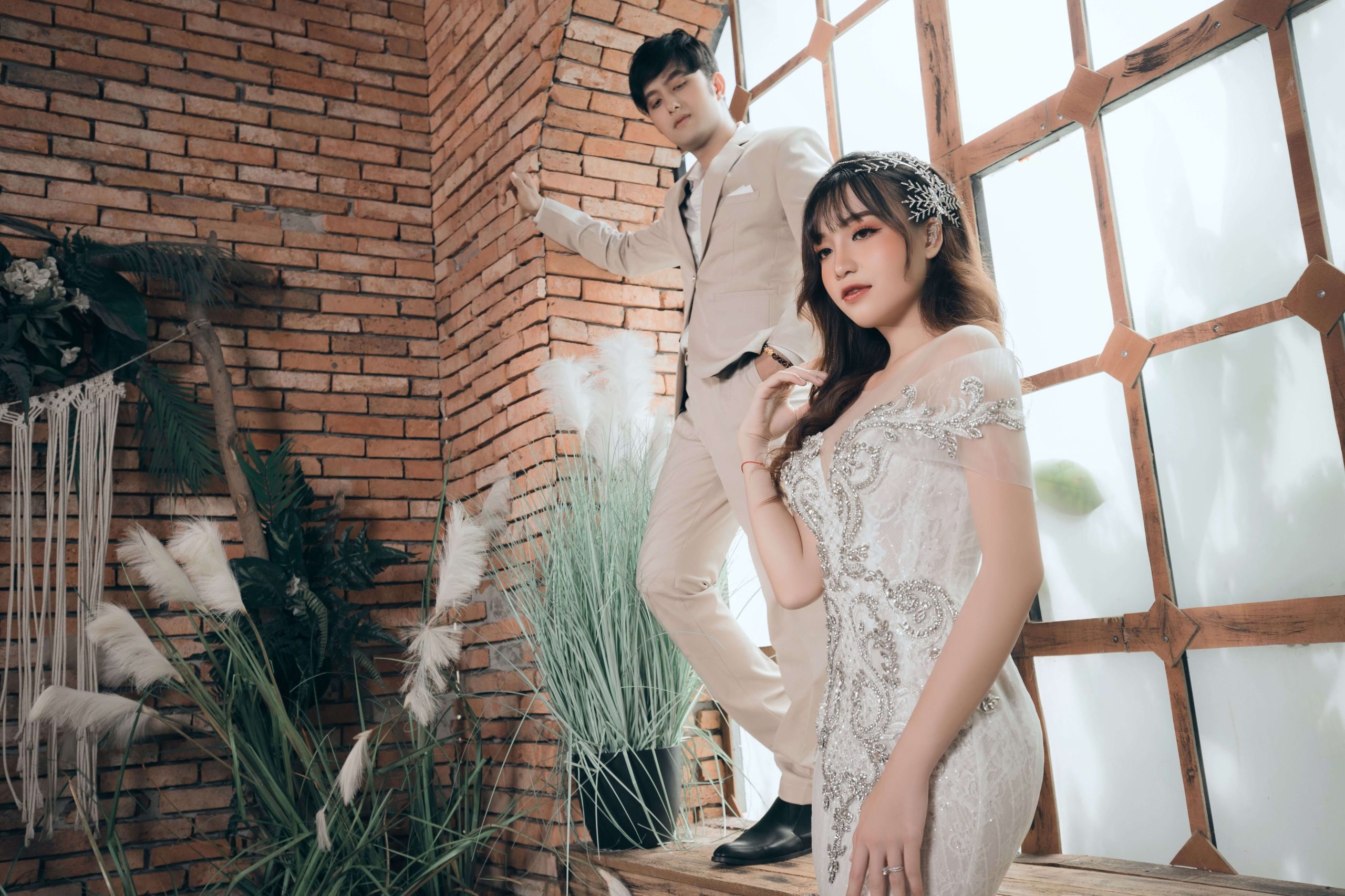 Unrivaled Elegance and Glamour: Exclusive Luxury Prewedding Shoots in Vietnam